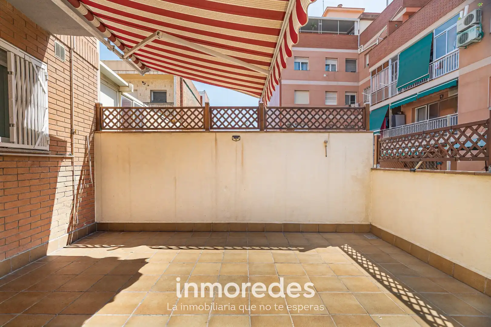 Vista exterior de Casa o chalet en venta en Badalona con Aire acondicionado, Calefacción y Trastero