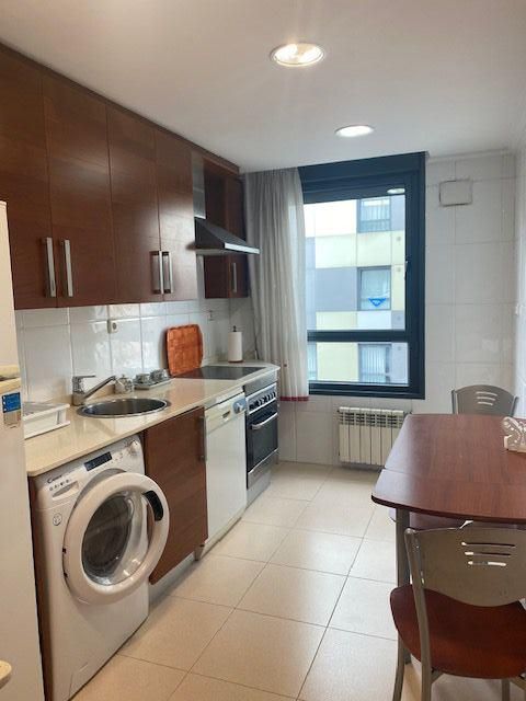Kitchen of Flat to rent in Oviedo   with Heating and Furnished