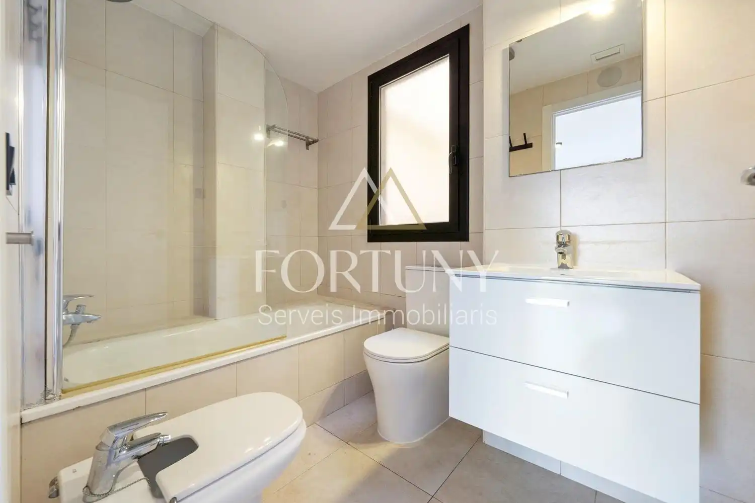 Flat with terrace for sale in de Guillem de Jorba 2, imagen 17