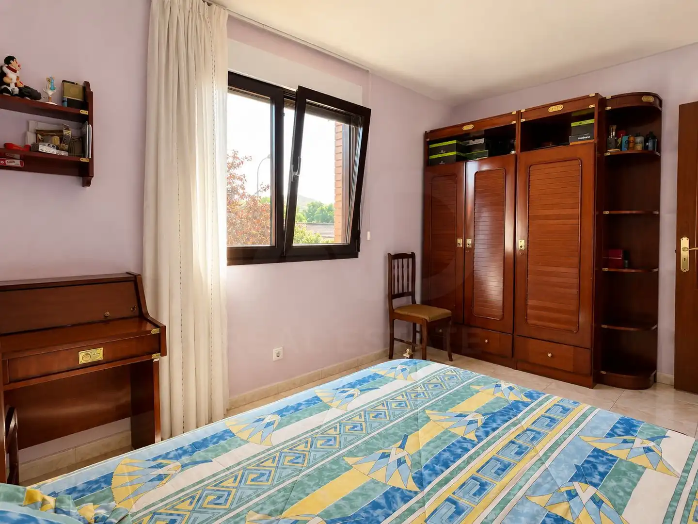 Habitación de Casa o chalet en venta en Burgos con Calefacción