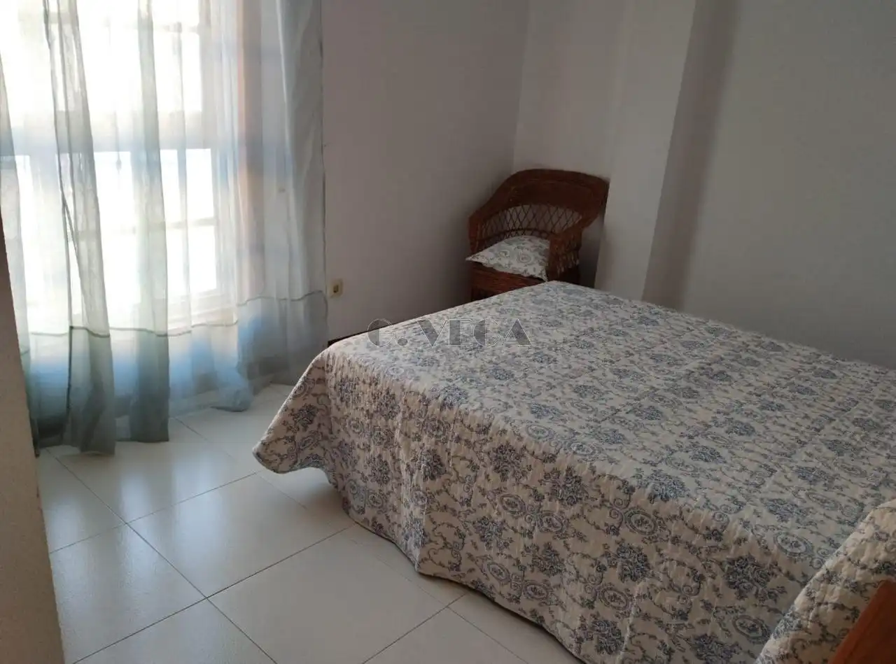 Habitación de Piso de alquiler en Sanxenxo con Amueblado