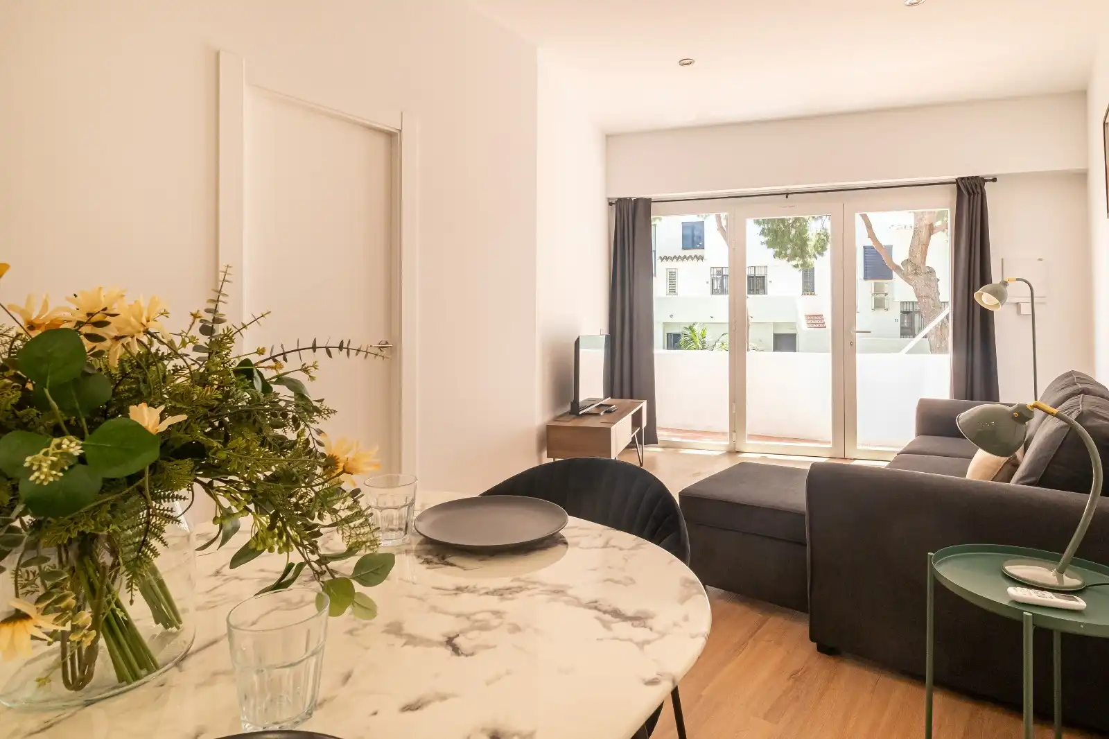Living room of Apartments for sale in Mijas  with Air Conditioner, Terrace and Furnished