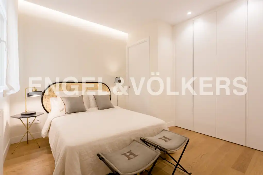 Bedroom of Flat for sale in Madrid  with Heating and Terrace