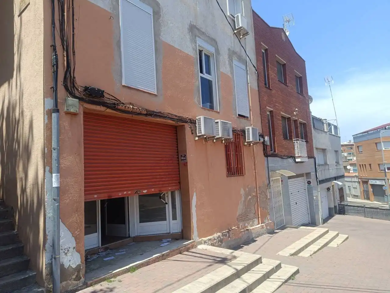 Locale commerciale in vendita a Calle Schubert