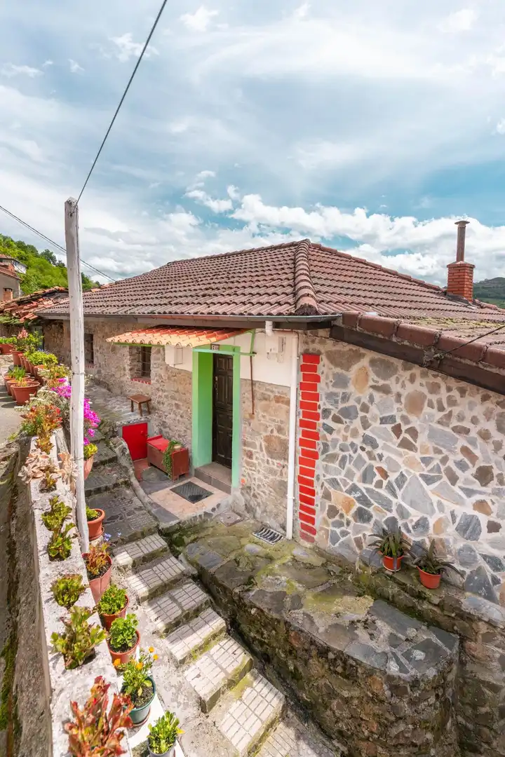 Adossat amb jardí en venda a Lugar MERUXAL,EL 40