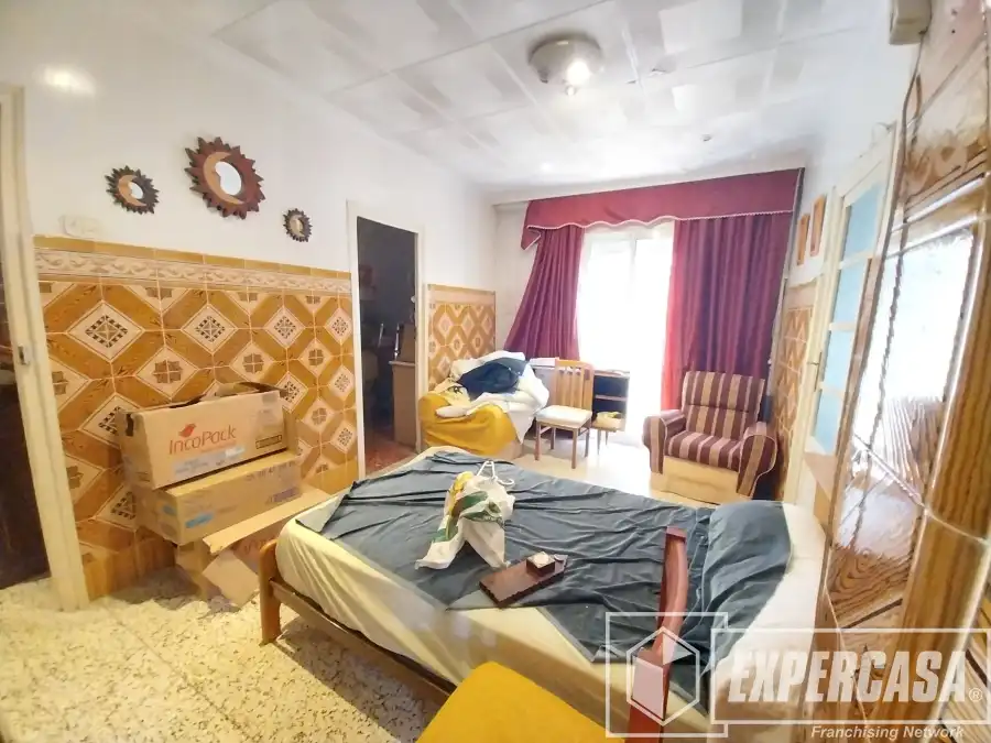 Schlafzimmer von Country house zum Verkauf in Torrent mit Terrasse