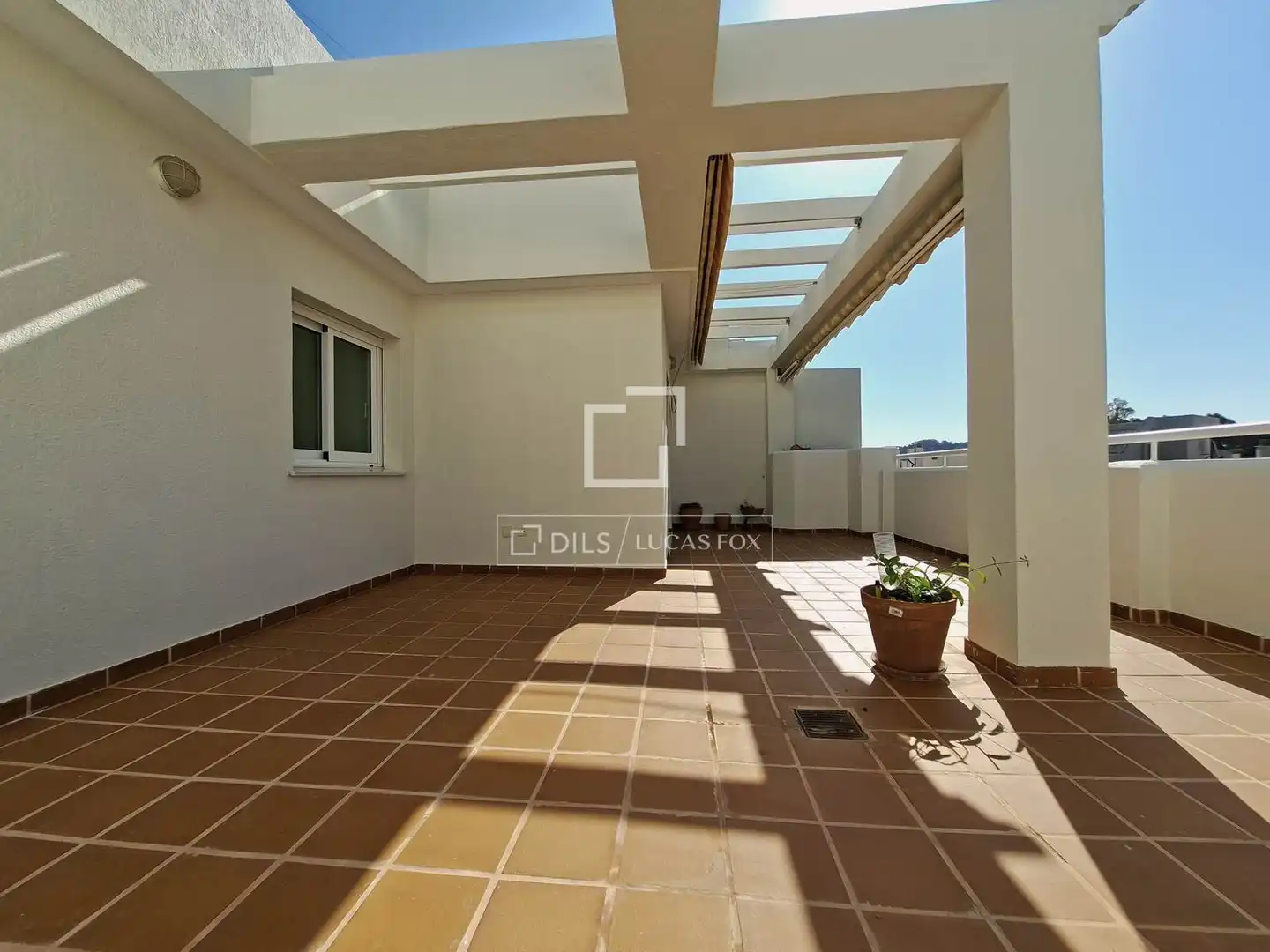 Terrasse von Dachboden zur Miete in Málaga mit Klimaanlage, Heizung und Privatgarten