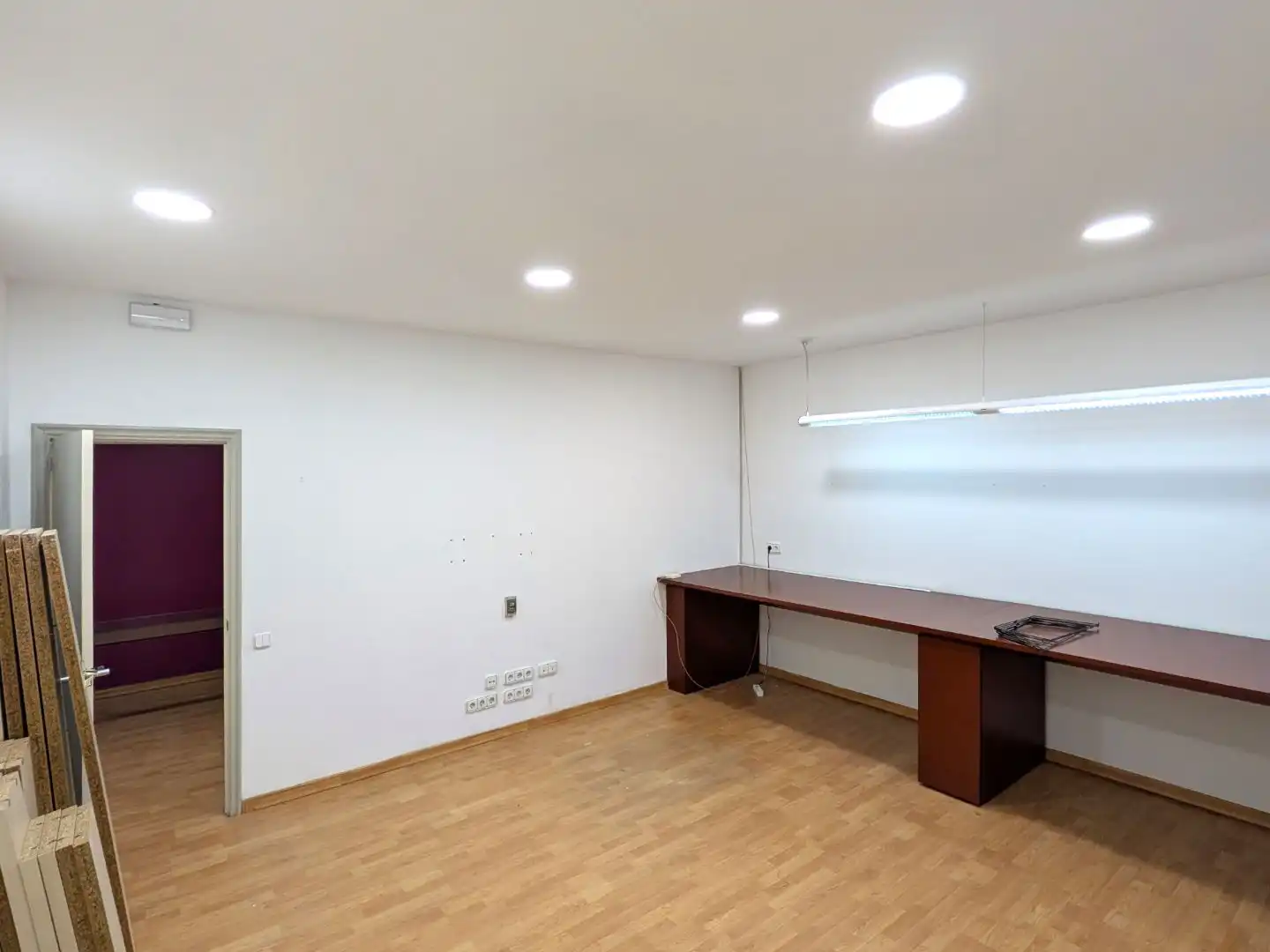 Gewerbefläche zum Verkauf in Lluis Companys 6, imagen 12