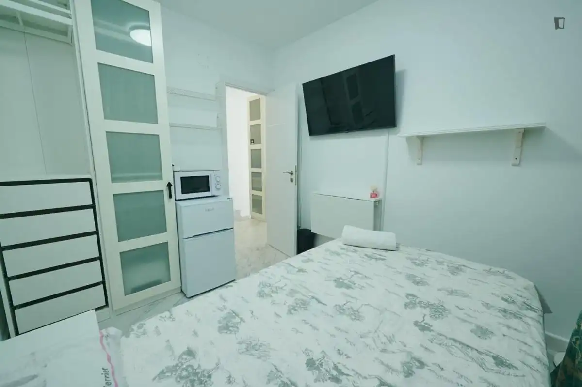 Bedroom of Houses for share in Paracuellos de Jarama  with Heating, Furnished and Washing machine