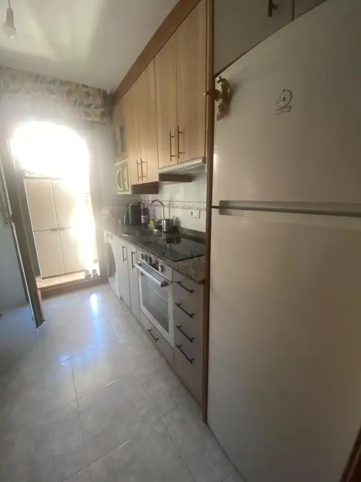 Piso con ascensor en venta en Calle la Brava, imagen 8