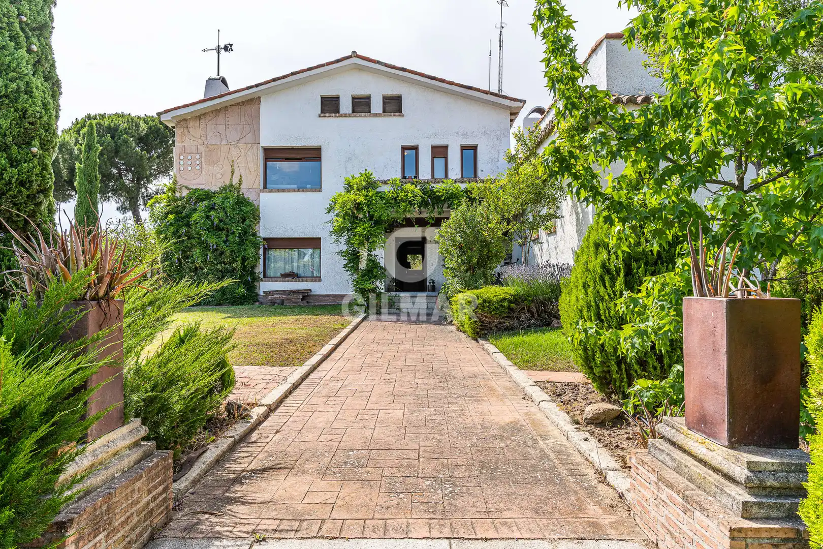 Vista exterior de Casa o chalet en venta en Boadilla del Monte con Calefacción, Jardín privado y Piscina