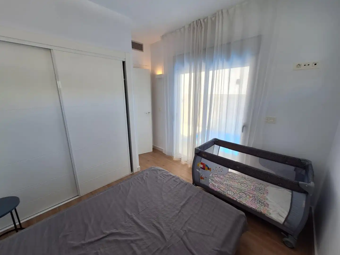 Dormitori de Casa o xalet en venda en Torrevieja amb Aire condicionat, Calefacció i Jardí privat