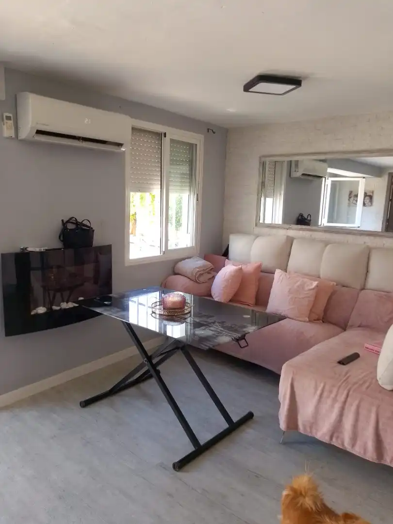 Living room of Flat for sale in Sevilla  with Air Conditioner and Terrace