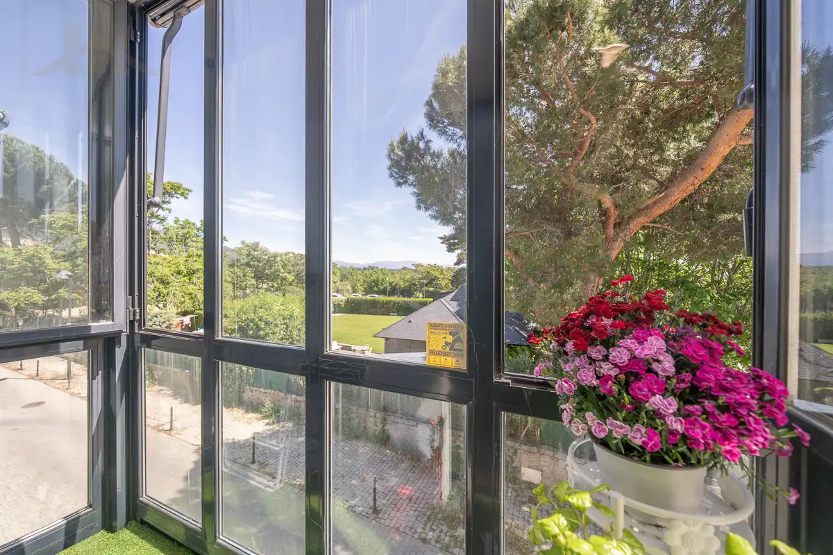 Terrace of Flat for sale in El Escorial  with Air Conditioner, Heating and Parquet flooring