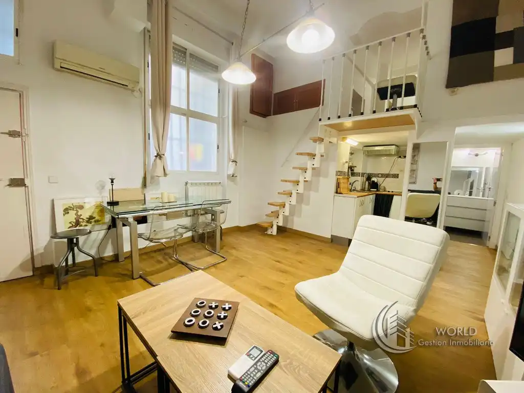 Living room of Duplexes for rent in Madrid  with Air Conditioner, Heating and Furnished