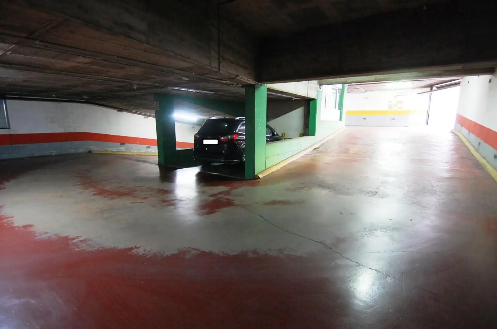 Aparcament de Garatge en venda en Badalona
