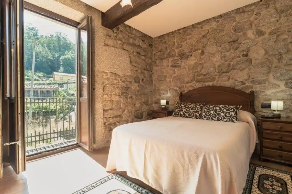 Habitación de Casa o chalet en venta en Lousame con Calefacción, Jardín privado y Parquet