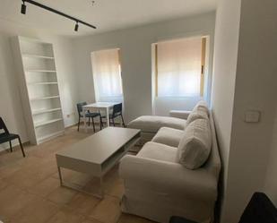 Sala d'estar de Pis de lloguer en  Granada Capital amb Aire condicionat, Calefacció i Balcó