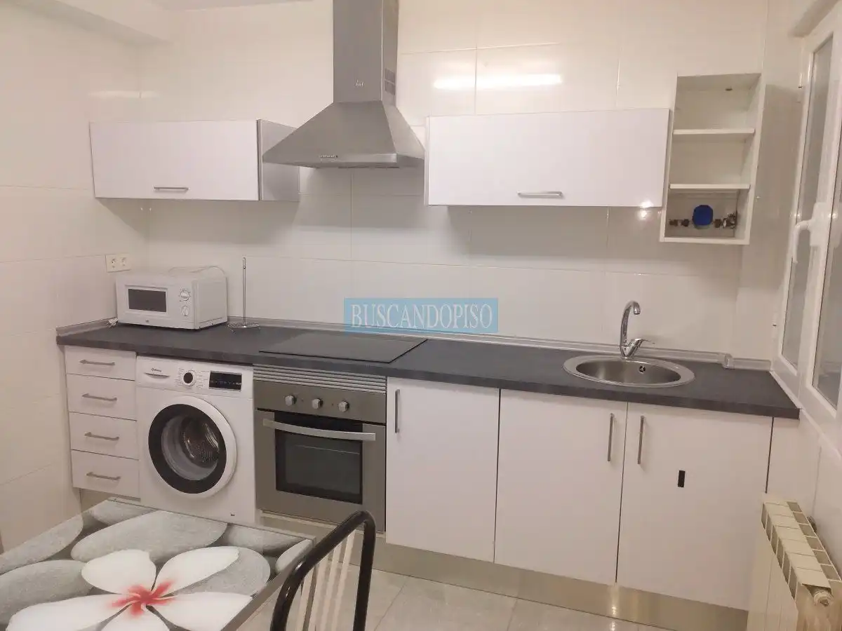 Kitchen of Apartments for rent in  Logroño  with Heating, Parquet flooring and Terrace