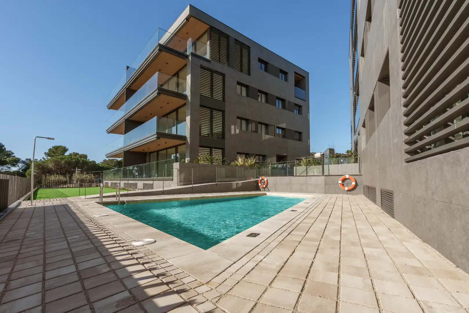 Avinguda Andorra, 31, Torre Valentina - Mas Vilar de La Mutxada - Treumal