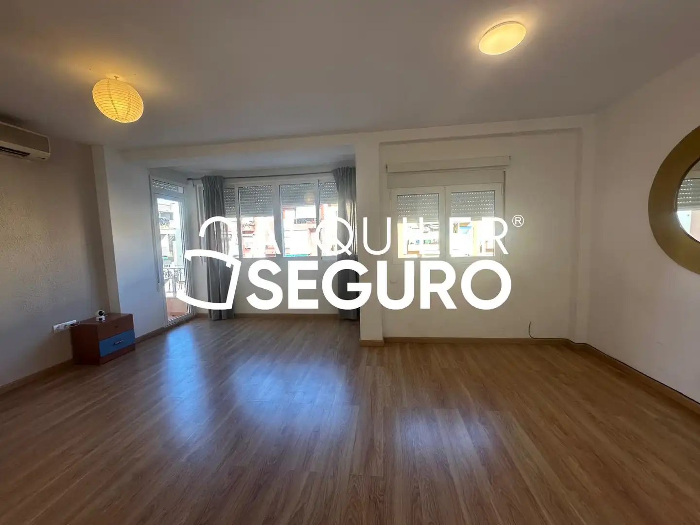 Flat for rent in Valencia  with Terrace