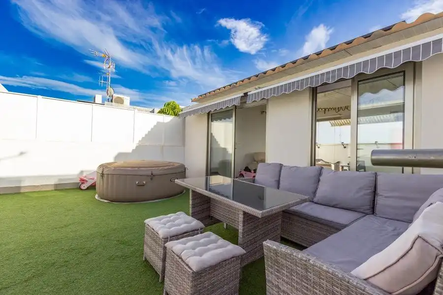 Terrace of Attic for sale in Elche / Elx  with Air Conditioner, Heating and Private garden