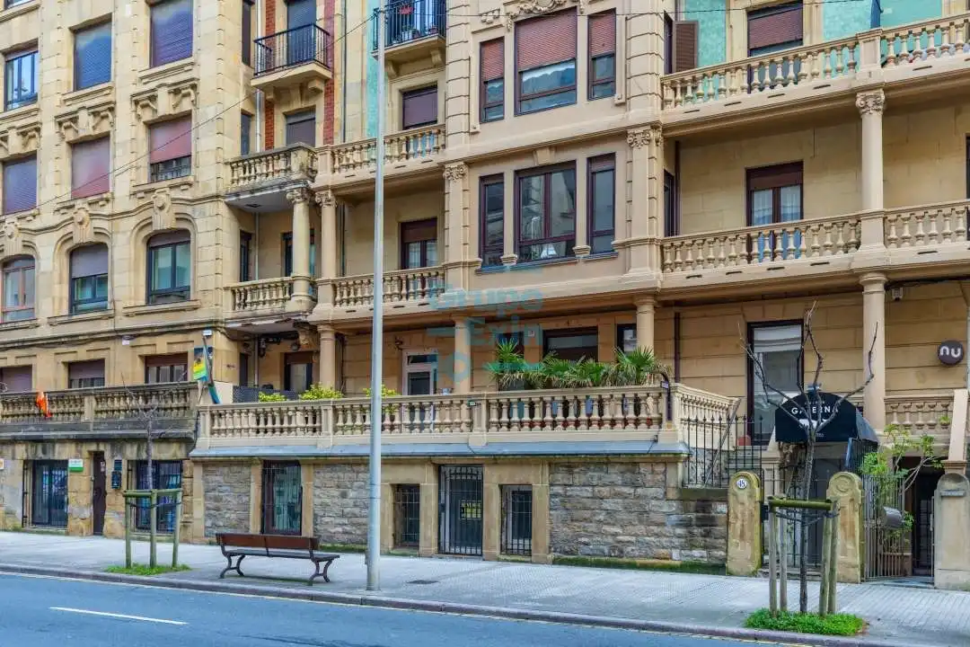 Vista exterior de Piso en venta en Donostia - San Sebastián  con Calefacción y Terraza