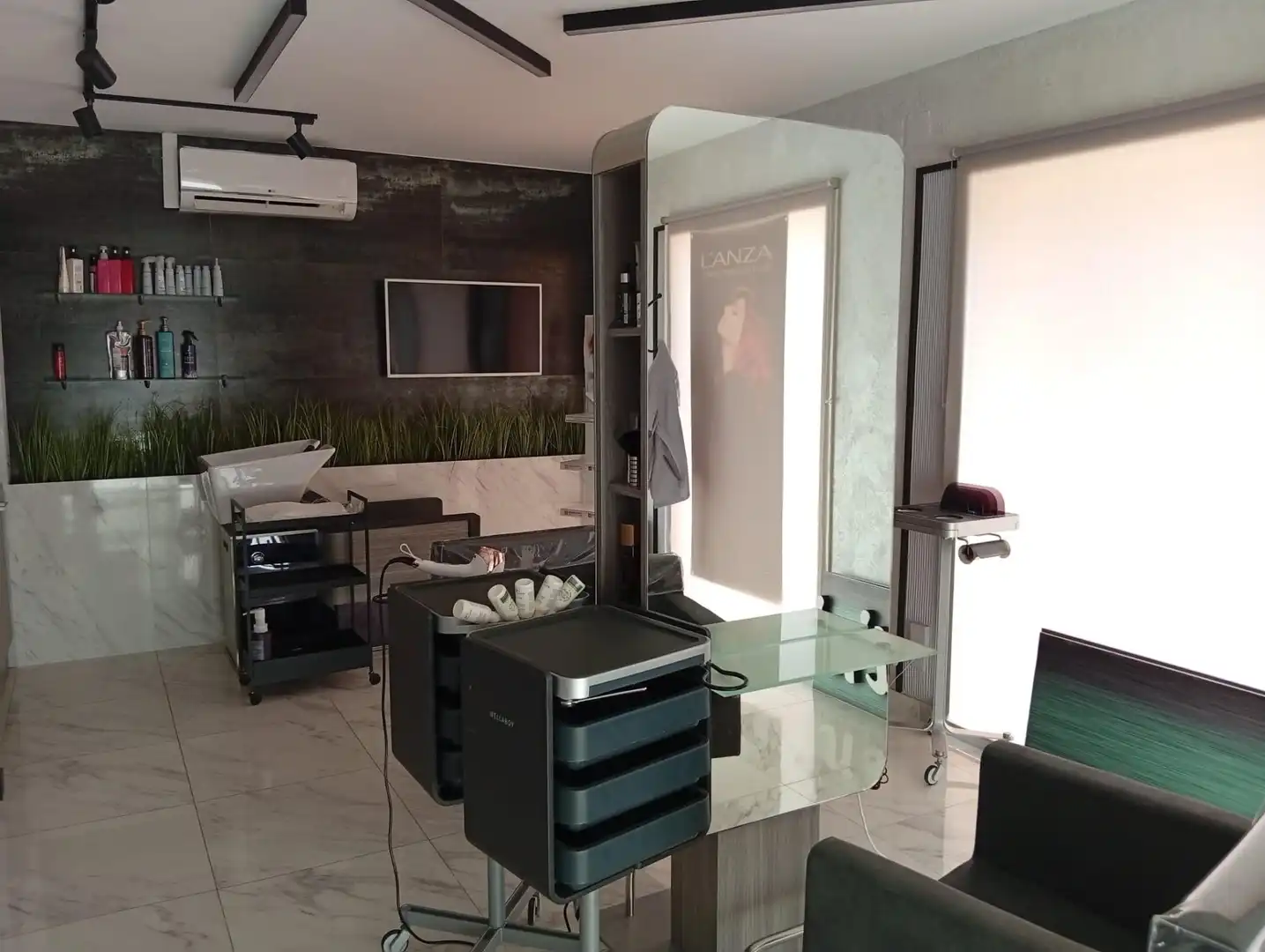 Business premises for transfer in Fenals, imagen 3