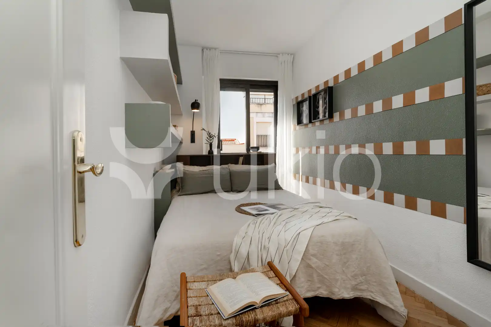 Bedroom of Apartments for rent in Madrid  with Air Conditioner, Heating and Furnished
