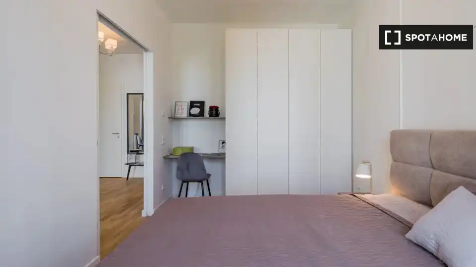Dormitori de Apartament per a compartir en Nuñomoral amb Aire condicionat, Terrassa i Moblat