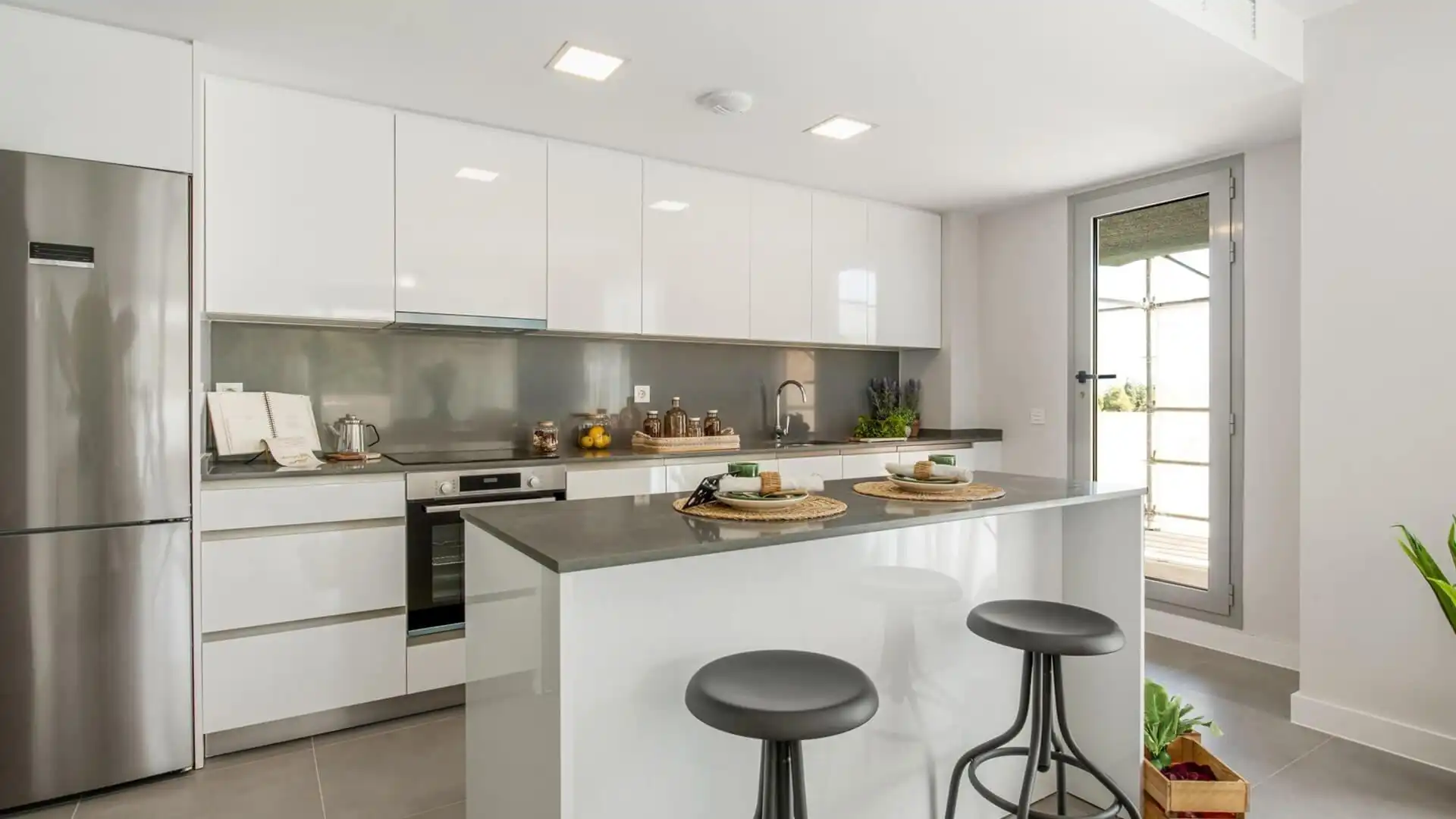 Apartament amb piscina en venda a El Faro de Calaburra - Chaparral, imagen 9