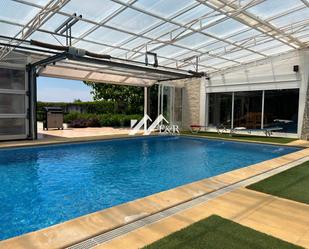 Schwimmbecken von Haus oder Chalet zum verkauf in Sariñena mit Klimaanlage, Terrasse und Schwimmbad