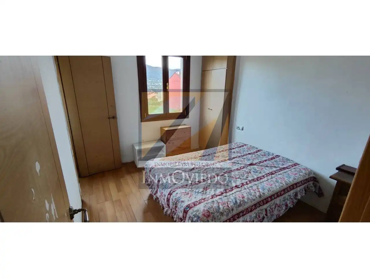Habitación de Casa o chalet en venta en Oviedo  con Calefacción, Terraza y Alarma