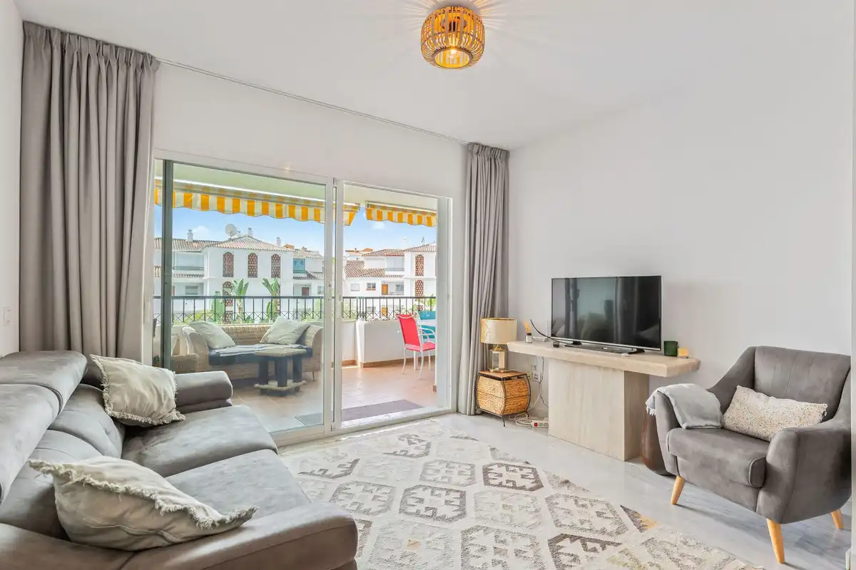 Sala d'estar de Apartament en venda en Mijas amb Aire condicionat, Calefacció i Terrassa