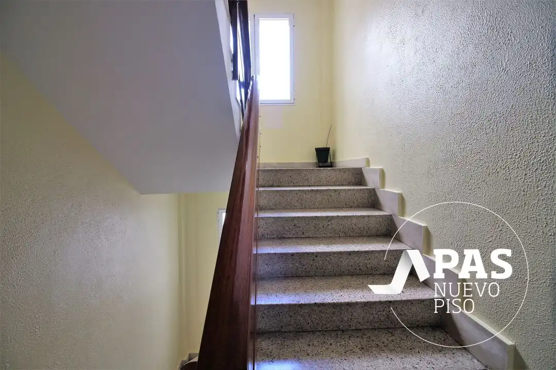 Piso en venta en Santander con Balcón
