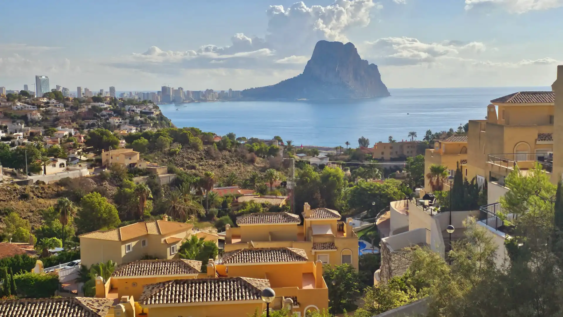 Vista exterior de Casa adosada en venta en Calpe / Calp con Aire acondicionado, Terraza y Amueblado