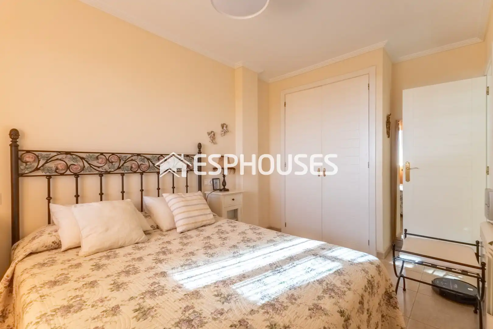 Penthouse with terrace for sale in Puerto Deportivo, imagen 10