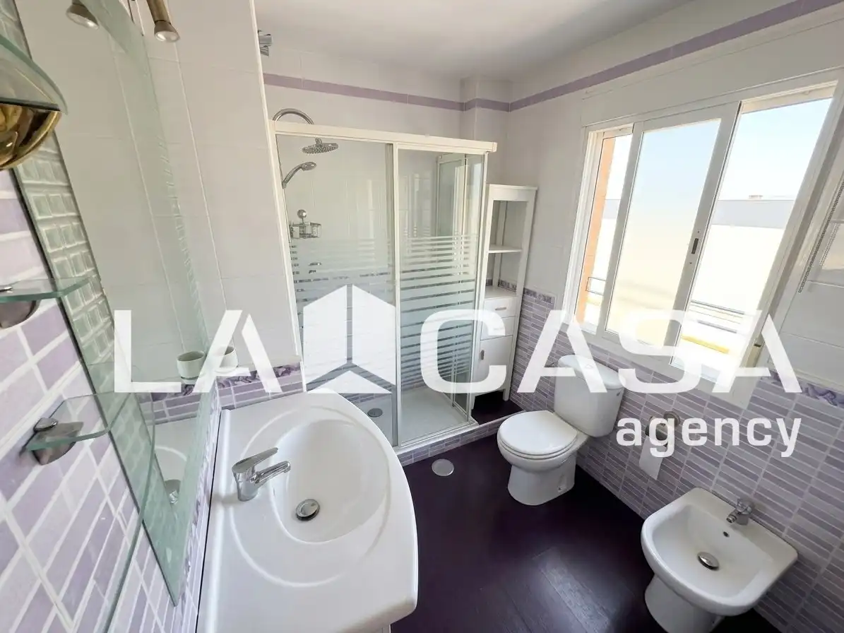 Terraced house for sale in Calle Dublín, imagen 56