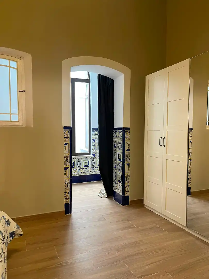 Wohnung zur Miete in Plasencia mit Klimaanlage, Heizung und Terrasse