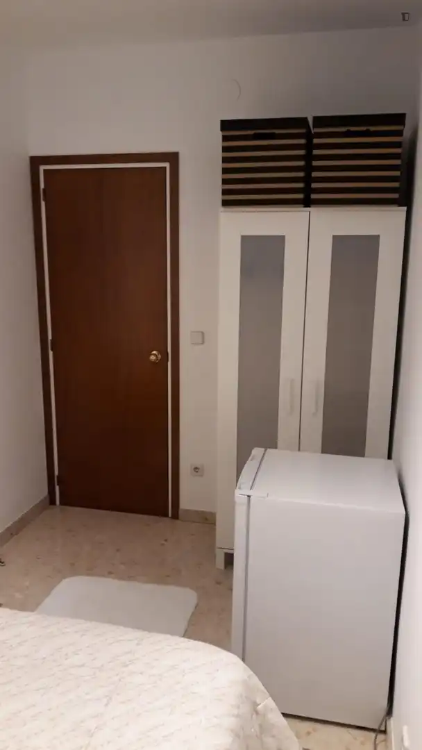 Habitació a Sant Martí de Provençals