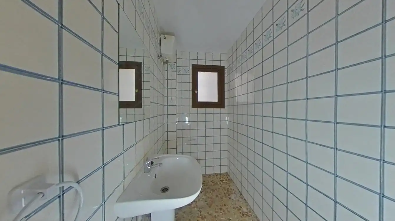 Bany de Pis en venda en Elche / Elx amb Aire condicionat