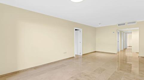 Foto 4 de Apartament en venda a N/a, -1, Santa María, Marbella