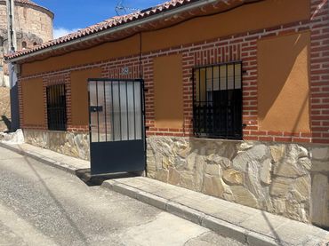 Haus zum Verkauf in Calle de la Iglesia 42