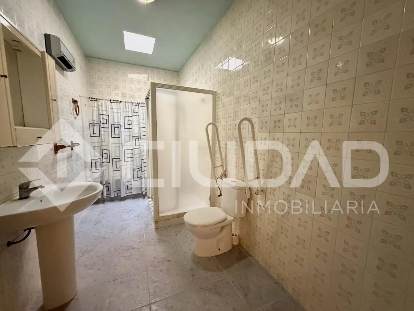 Bany de Casa o xalet en venda en Trebujena