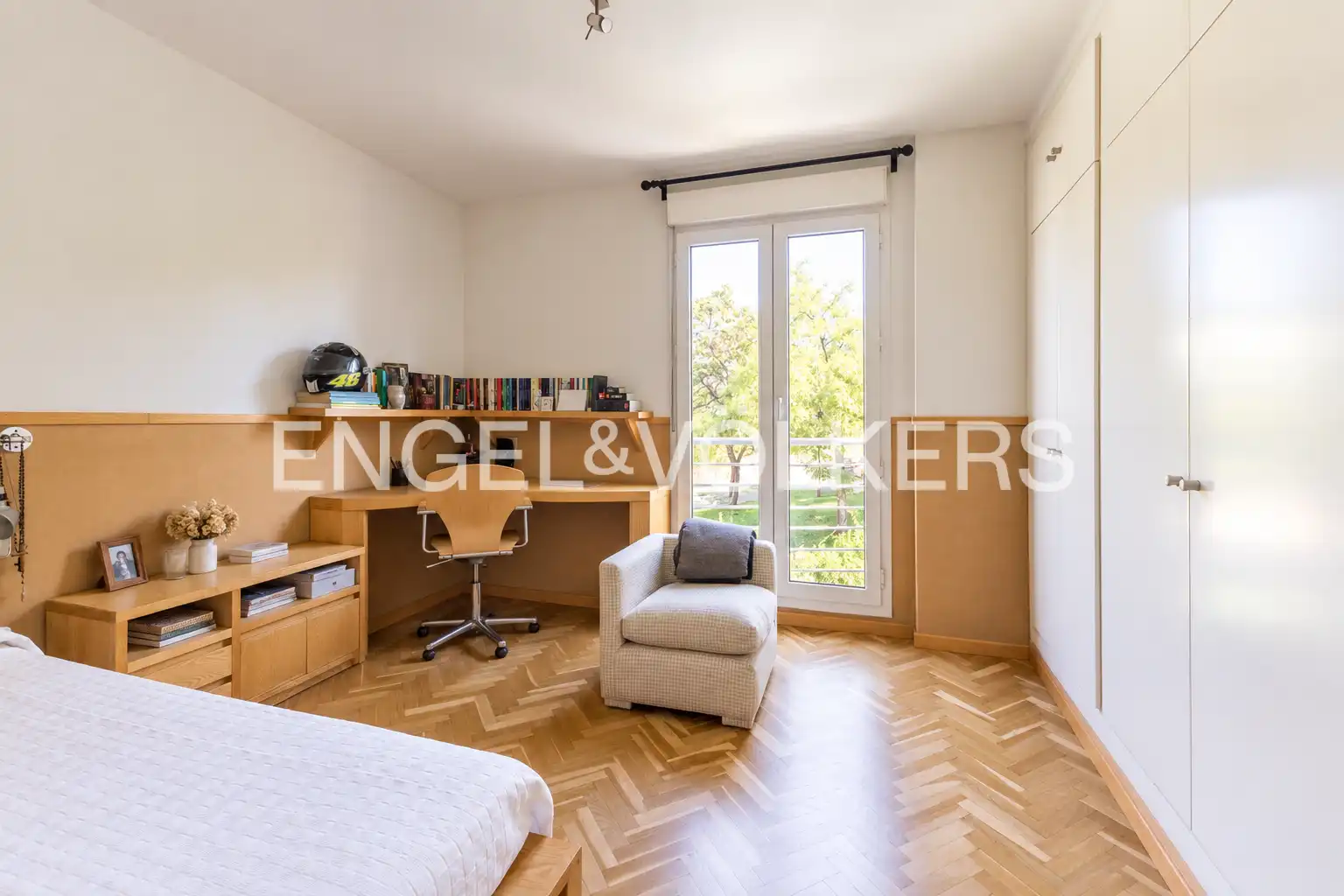 Bedroom of Detached homes for sale in Madrid  with Air Conditioner, Heating and Private garden