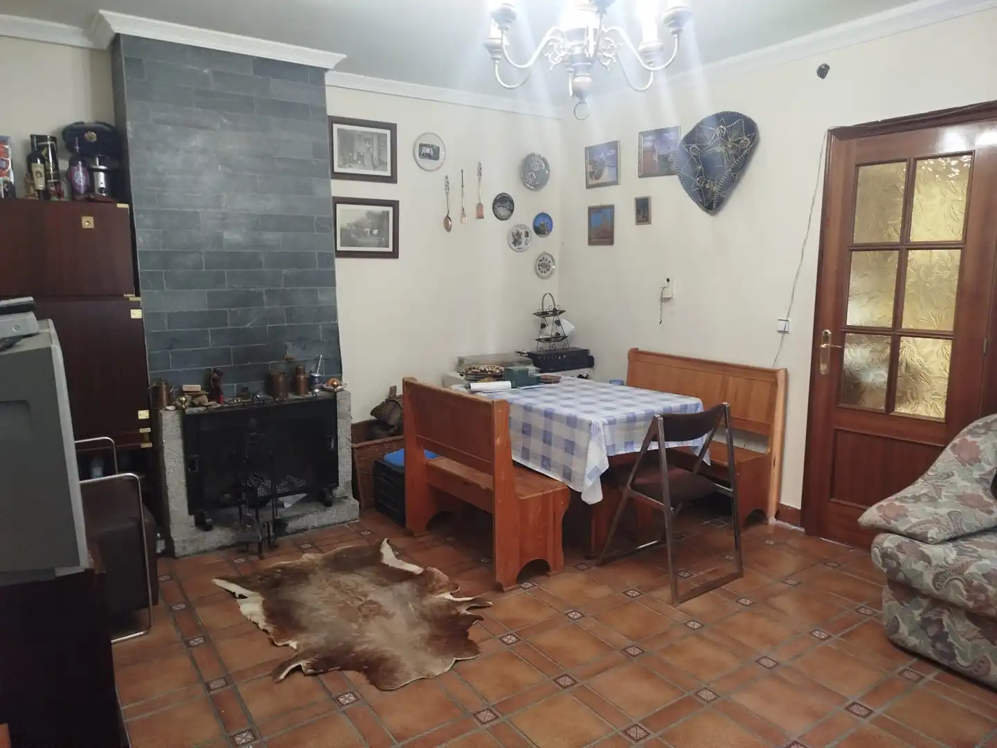 Menjador de Casa o xalet en venda en Maello amb Calefacció, Jardí privat i Terrassa