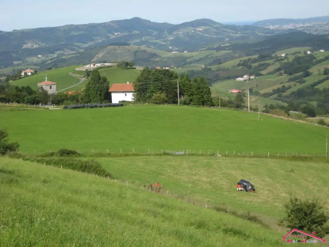 Terreno en venta en Aia