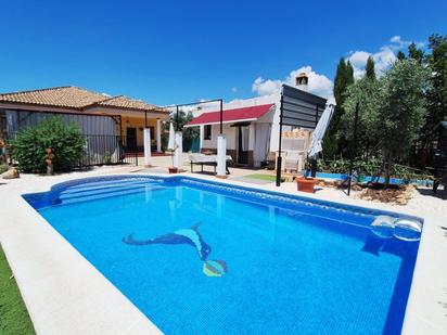 Piscina de Casa o xalet en venda en  Córdoba Capital amb Aire condicionat, Calefacció i Jardí privat