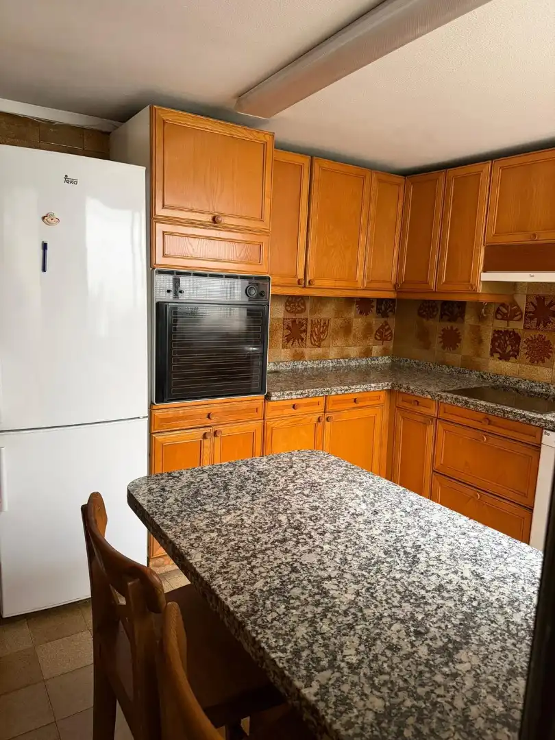Flat with lift for sale in Calle Marqués de Santa Cruz, imagen 7
