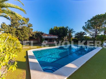 Villa mit Pool zum Verkauf in Peña de las Águilas
